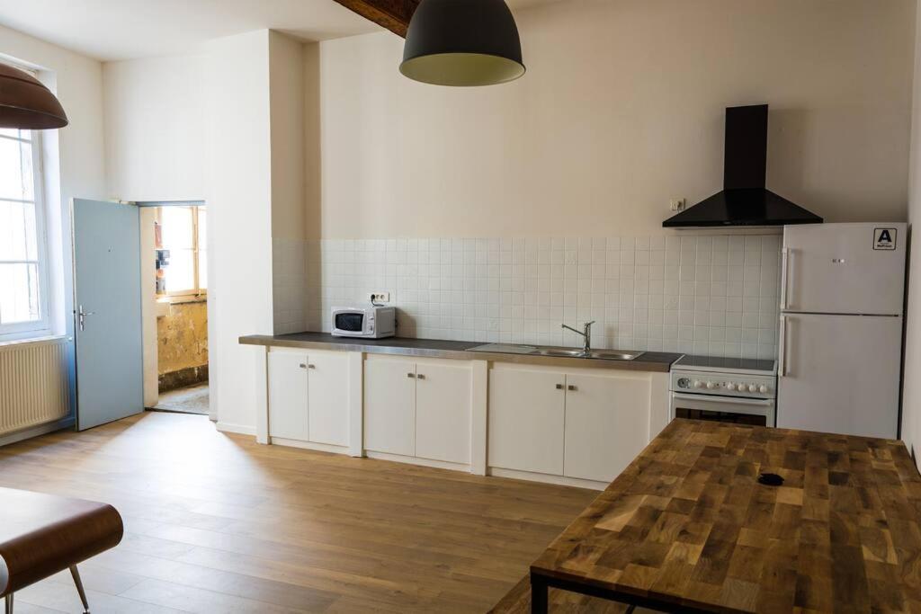 Apartment In Hyper Center - 3 Bedrooms アルル エクステリア 写真